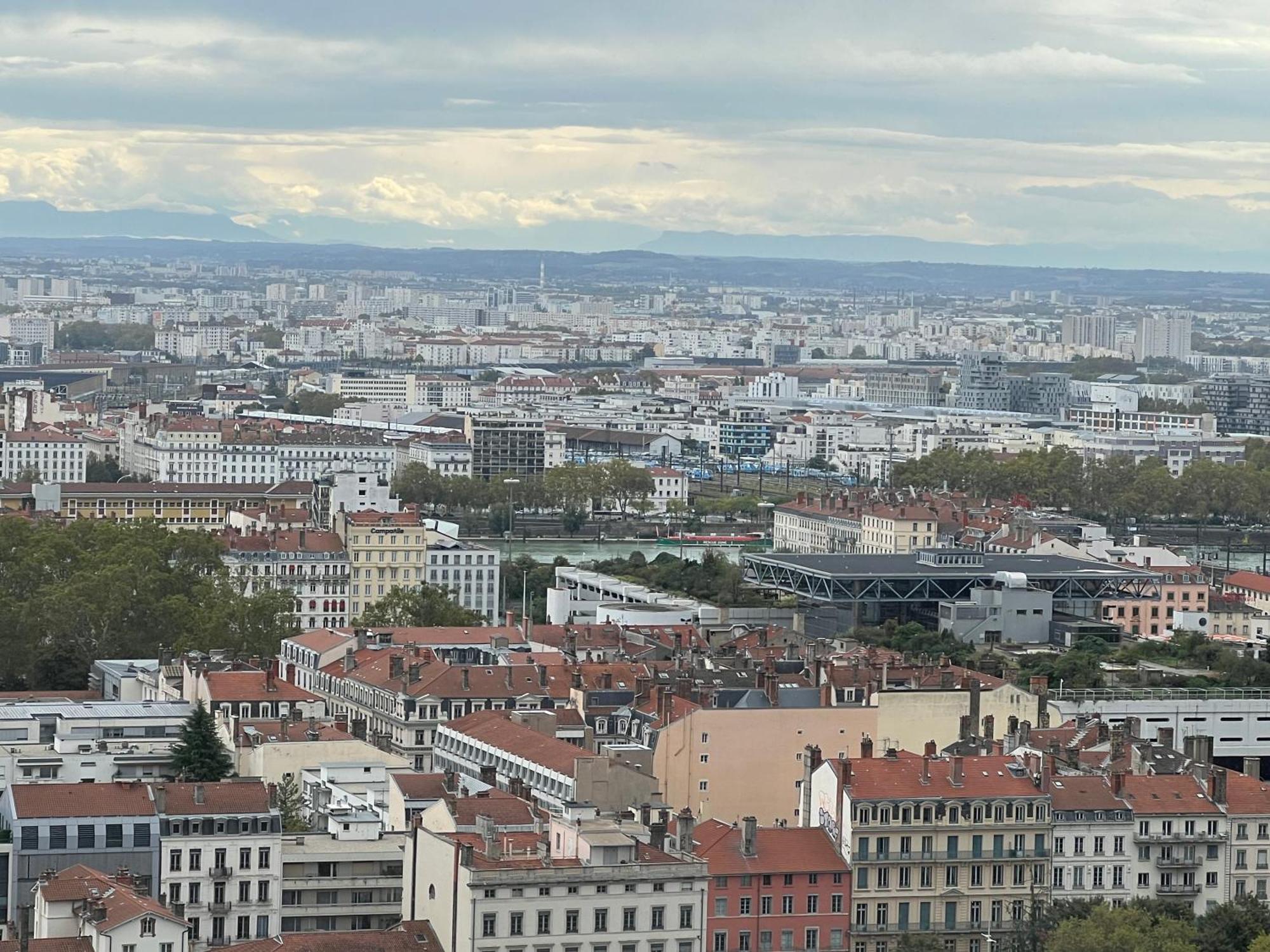 Chambre Dans Les Hauteurs De Lyon Proche Fourviere Chez L Hote エクステリア 写真
